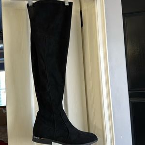 Marc Fisher Like New Boots